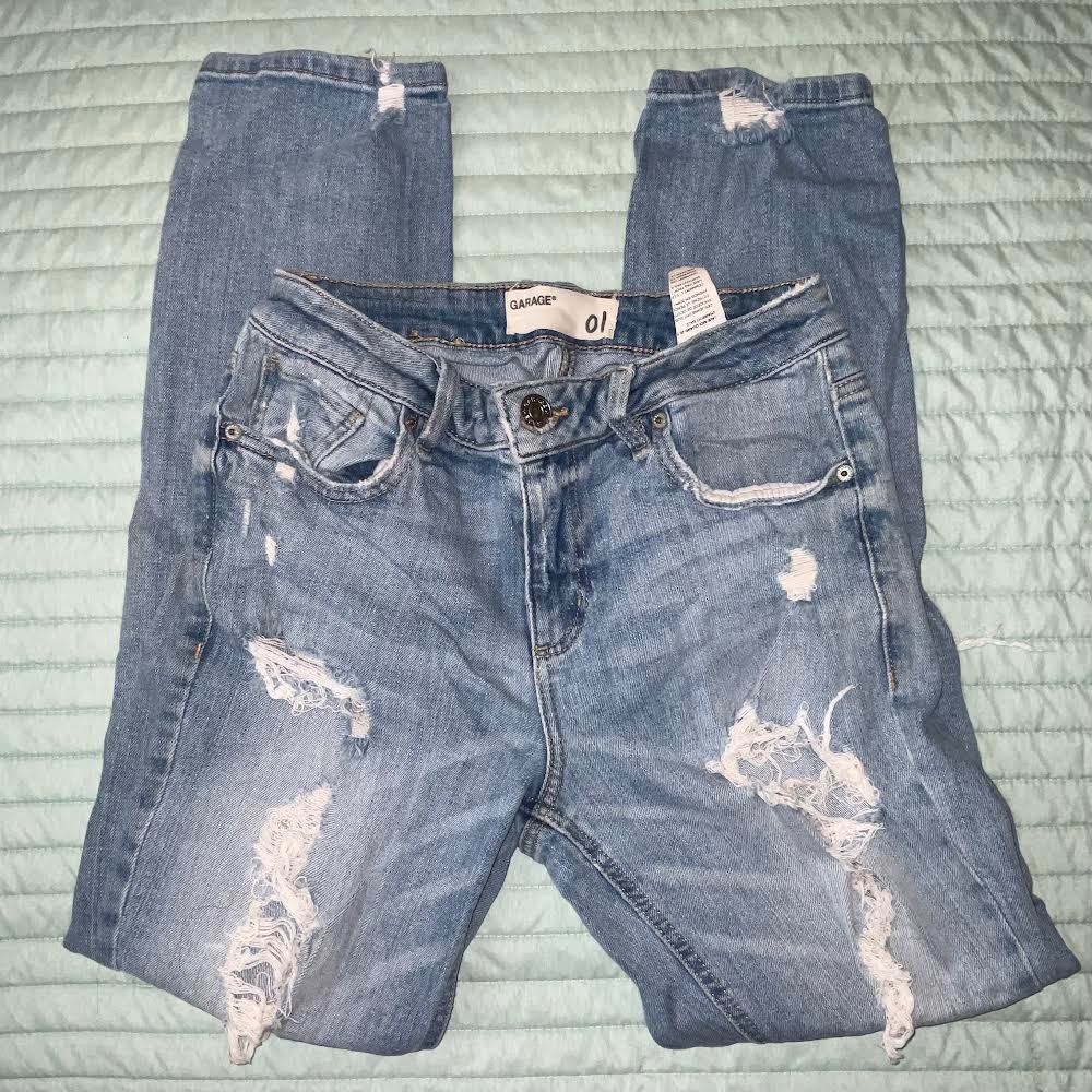 Garage Ripped Jeans